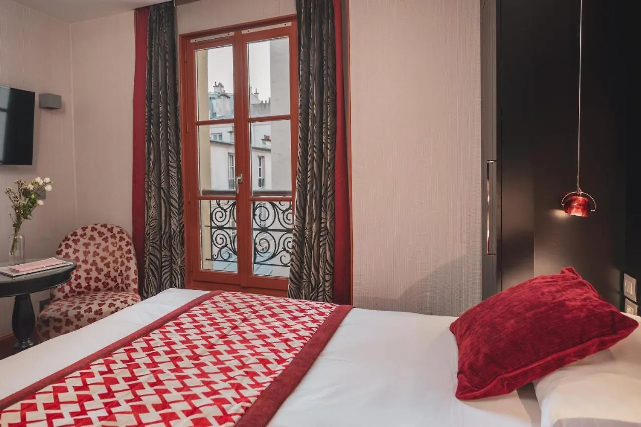 Le Petit Hotel Parigi